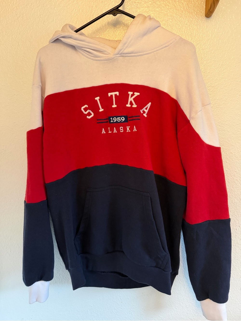 Alaska Colorblock Hoodie Sweatshirt - Red/Navy/White